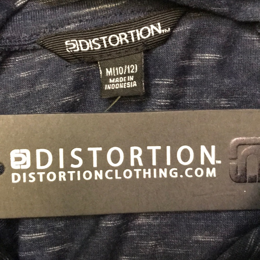 *NWT Hooded Long Sleeve Boy’s Shirt - Picture 3 of 5